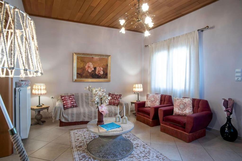 Ellie'S Vintage House Apartment Galaxidi Luaran gambar