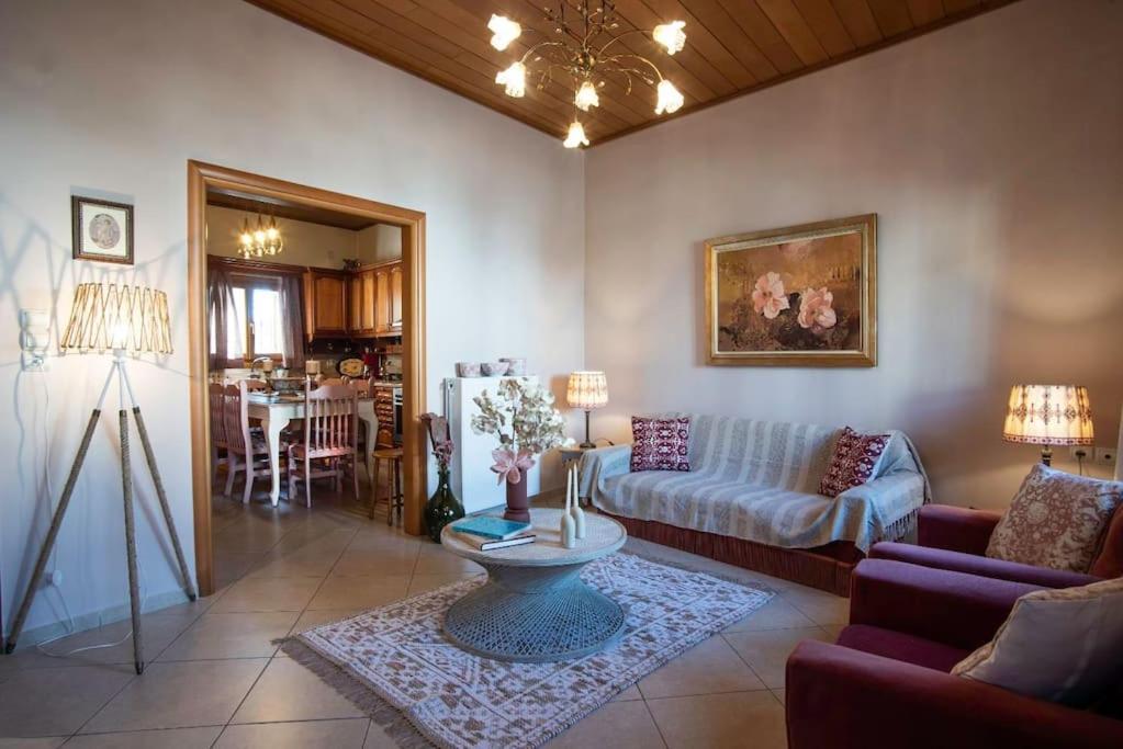 Ellie'S Vintage House Apartment Galaxidi Luaran gambar